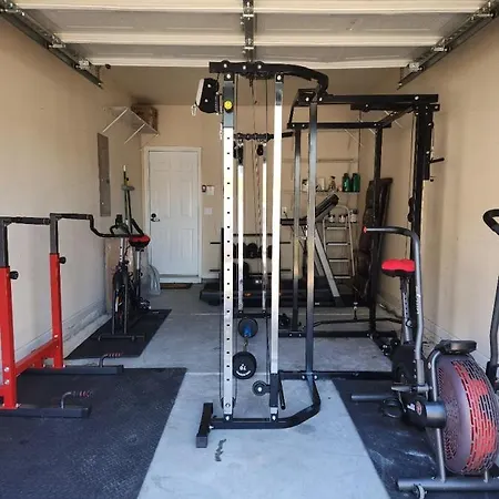 4 - Bed Home With Cali King Bed, 12 Mins To Dtwn
